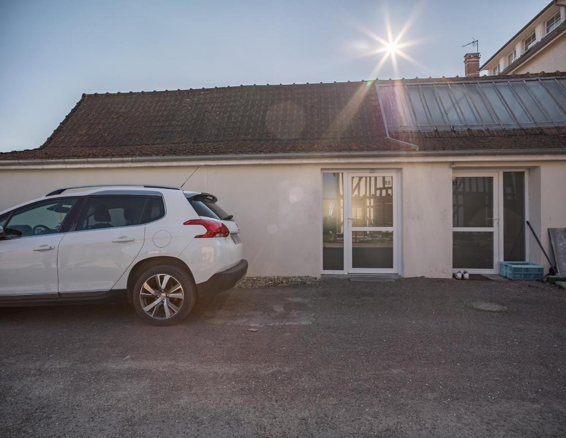 Appartement Loft Avec Jardin Et Parking Privé